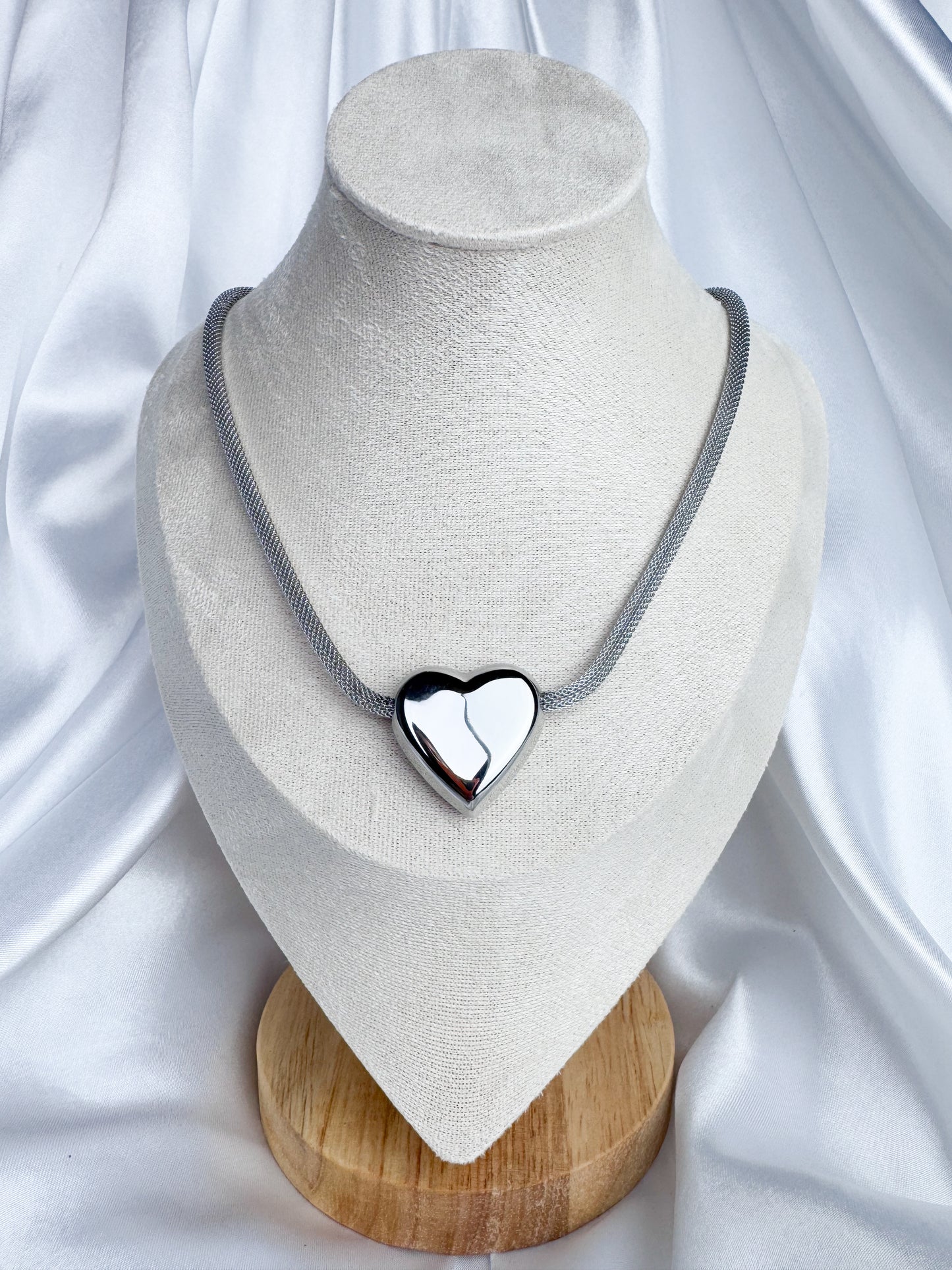 Bigheart Necklace